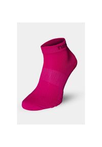 NESSI SPORTSWEAR - Skarpety stopki bezszwowe Unisex Nessi Sportswear Road S Oddychające. Kolor: różowy. Sport: bieganie