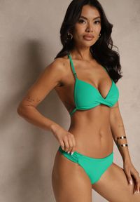 Renee - Ciemnozielone Bikini Wiązany Biustonosz Push Up i Majtki Typu Figi Mirisenia. Kolor: zielony. Wzór: aplikacja