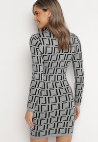 Born2be - Szara Sukienka Mini ze Sweterkowego Materiału w Geometryczny Wzór Lenikes. Kolor: szary. Materiał: materiał. Wzór: geometria. Długość: mini #5