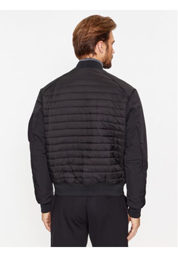 Calvin Klein Kurtka bomber K10K111802 Czarny Regular Fit. Kolor: czarny. Materiał: syntetyk