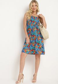 Born2be - Niebiesko-Czerwona Wiskozowa Sukienka z Gumką w Talii na Cienkich Ramiączkach z Guzikami Opelea. Okazja: na co dzień. Kolor: niebieski. Materiał: wiskoza. Długość rękawa: na ramiączkach. Sezon: lato. Styl: casual, elegancki #5