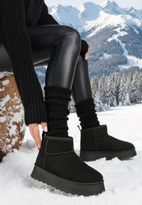 Born2be - Czarne Klasyczne Śniegowce na Platformie z Niską Cholewką Lobissa. Okazja: na co dzień, na spacer. Wysokość cholewki: przed kostkę. Kolor: czarny. Materiał: jeans. Szerokość cholewki: normalna. Sezon: zima. Obcas: na platformie. Styl: klasyczny #1