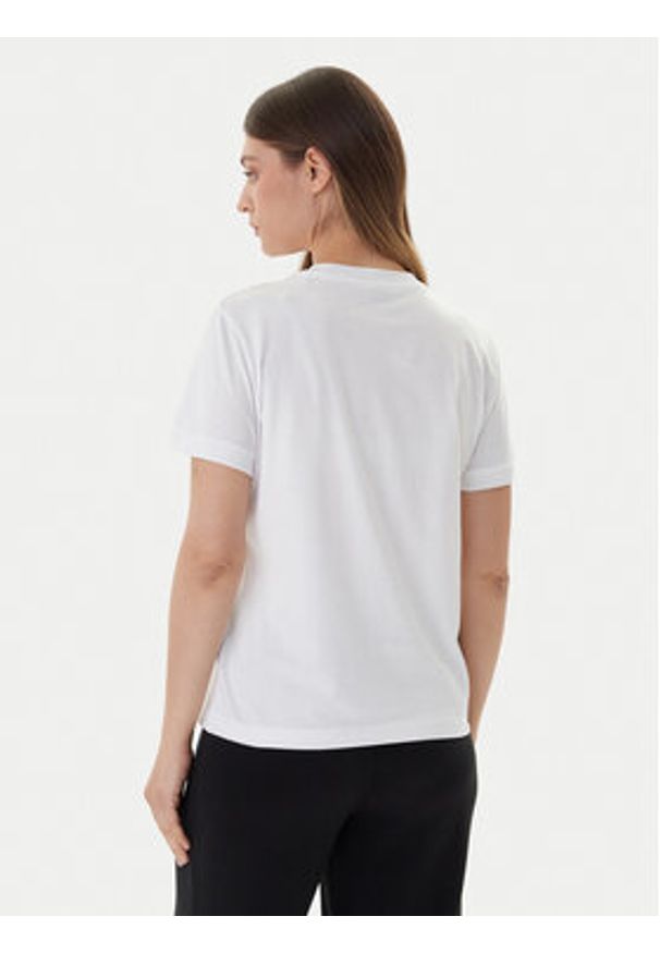 Guess T-Shirt V6RI04 K8FQ4 Biały Regular Fit. Kolor: biały. Materiał: bawełna