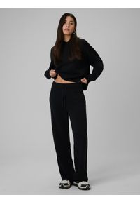 4f - 4F Spodnie dresowe z modalem damskie - czarne M. Stan: podwyższony. Kolor: czarny. Materiał: dresówka. Długość: do kostek. Wzór: gładki #1