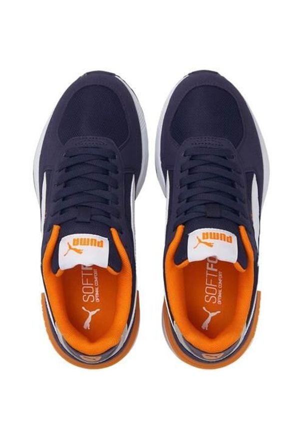Buty do chodzenia dla dzieci Puma Graviton JR. Zapięcie: sznurówki. Kolor: biały, wielokolorowy, czarny, niebieski. Materiał: guma, materiał, tkanina, syntetyk. Szerokość cholewki: normalna. Sport: turystyka piesza