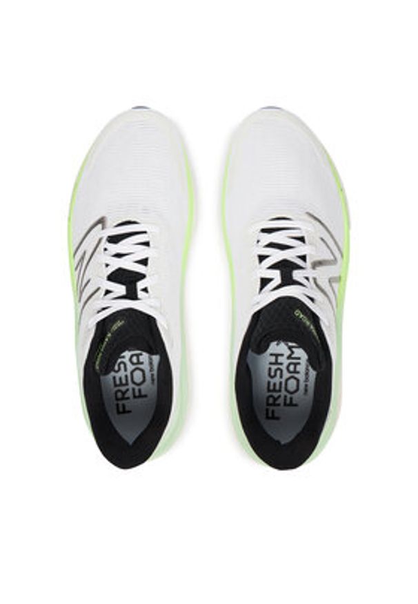 New Balance Buty do biegania Kaiha Road MKAIRCV1 Biały. Kolor: biały. Materiał: materiał