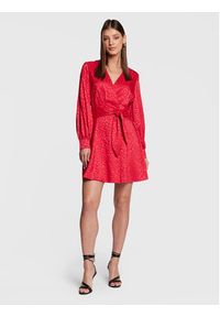 Guess Sukienka koktajlowa W3RK79 WFAD2 Czerwony Regular Fit. Kolor: czerwony. Materiał: syntetyk. Styl: wizytowy #5