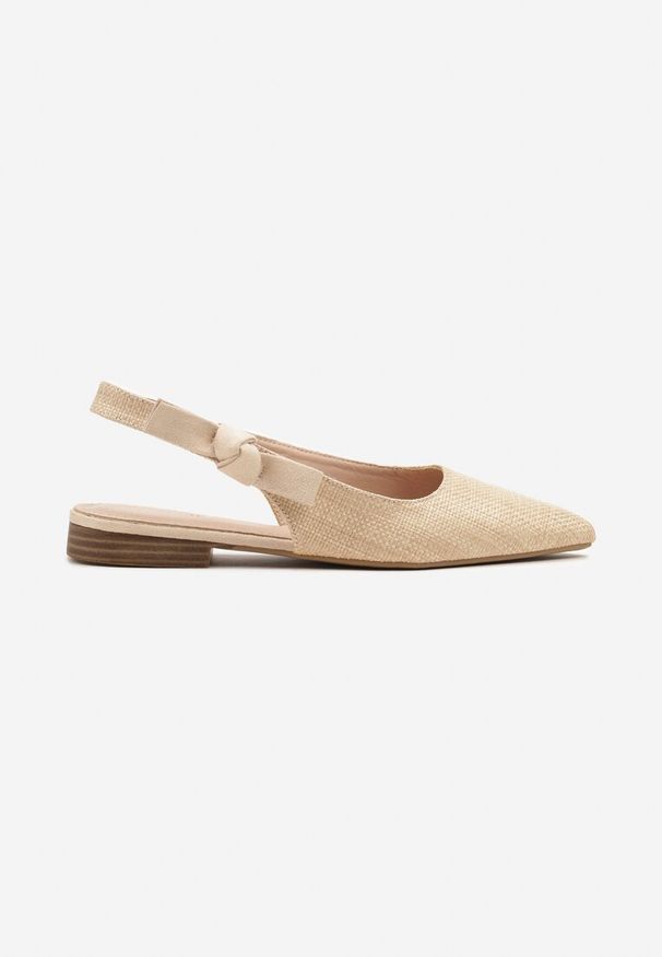Renee - Jasnobeżowe Sandały Slingback z Tweedowymi Zdobieniami Calritis. Okazja: na spacer, na co dzień. Zapięcie: pasek. Kolor: beżowy. Materiał: jeans. Wzór: aplikacja. Obcas: na obcasie. Styl: casual, elegancki. Wysokość obcasa: niski