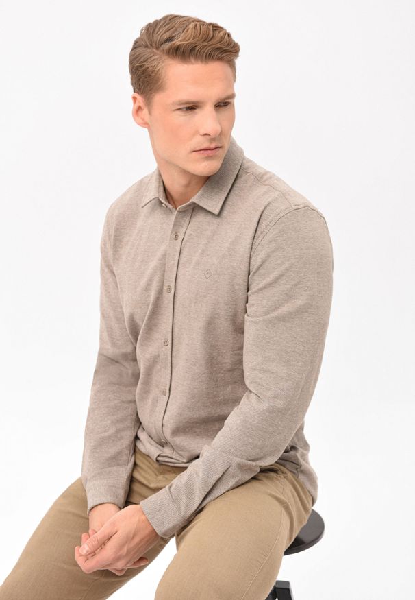 Volcano - Miękka koszula, Slim Fit, K-STERRY. Okazja: na co dzień. Typ kołnierza: kołnierzyk klasyczny. Kolor: szary. Materiał: jeans, materiał, bawełna, elastan. Długość rękawa: długi rękaw. Długość: długie. Wzór: melanż. Styl: casual, klasyczny, elegancki