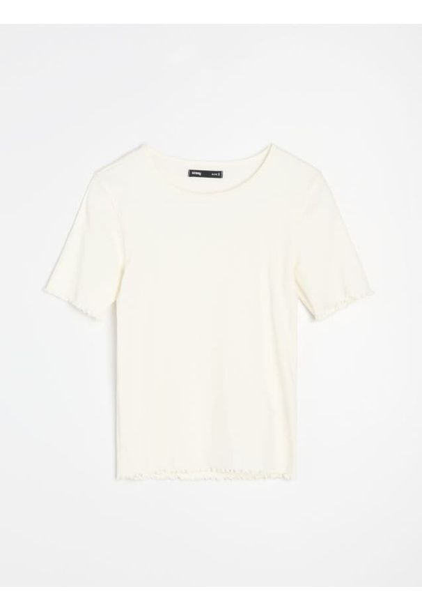 Sinsay - Bawełniana koszulka z ozdobnymi falbanami - kremowy. Kolor: kremowy. Materiał: bawełna