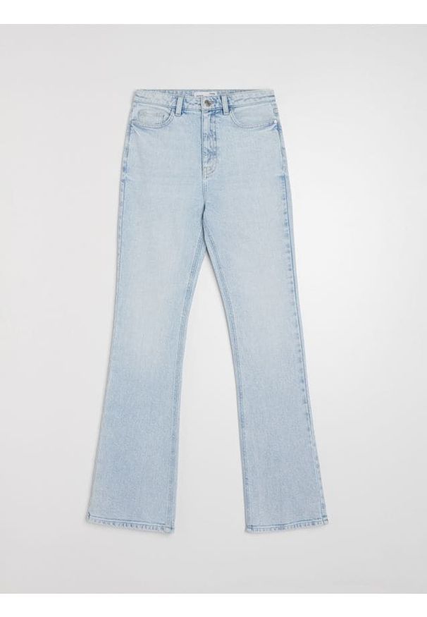 Sinsay - Jeansy flare z efektem sprania - niebieski. Kolor: niebieski