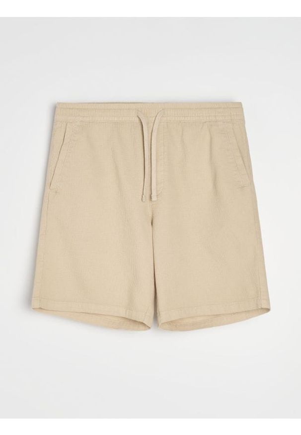 Sinsay - Bawełniane szorty - kremowy. Kolor: kremowy. Materiał: bawełna