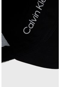 Calvin Klein czapka kolor czarny gładka. Kolor: czarny. Wzór: gładki