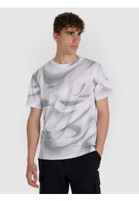 4f - 4F T-shirt regular z nadrukiem męski - biały M. Okazja: na co dzień. Kolor: biały. Materiał: bawełna. Wzór: nadruk. Styl: casual