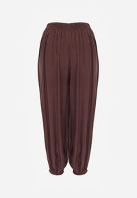 Born2be - Brązowe Baloniaste Spodnie z Wysokim Stanem w Stylu Casual Lilanya. Okazja: na co dzień. Stan: podwyższony. Kolor: brązowy. Długość: krótkie. Sezon: wiosna, lato. Styl: casual #3