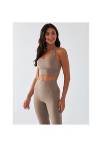 BESHAPED - Stanik Sportowy BeShaped Morning Dew. Kolor: beżowy. Materiał: nylon, elastan. Sport: bieganie #1