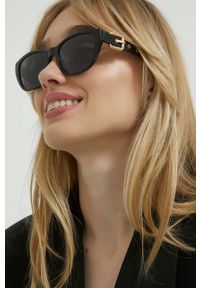 MOSCHINO - Moschino okulary przeciwsłoneczne damskie kolor czarny. Kolor: czarny