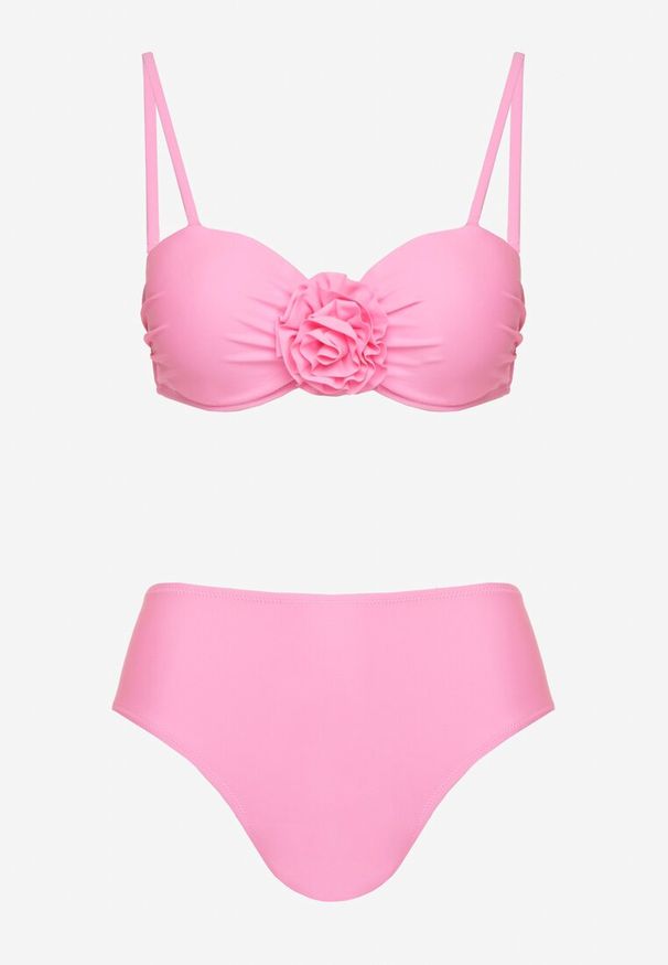 Renee - Jasnoróżowe Bikini Majtki Figi Biustonosz Ozdobione Kwiatem 3D Tenionea. Kolor: różowy. Wzór: aplikacja, kwiaty