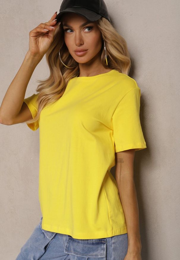 Renee - Żółty T-shirt z Krótkim Rękawem i Okrągłym Dekoltem Volksa. Kolor: żółty. Długość rękawa: krótki rękaw. Długość: krótkie