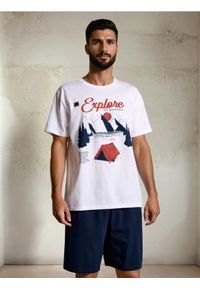 Sinsay - Bawełniana piżama z nadrukiem i kieszeniami - wielobarwny. Materiał: bawełna. Wzór: nadruk #1