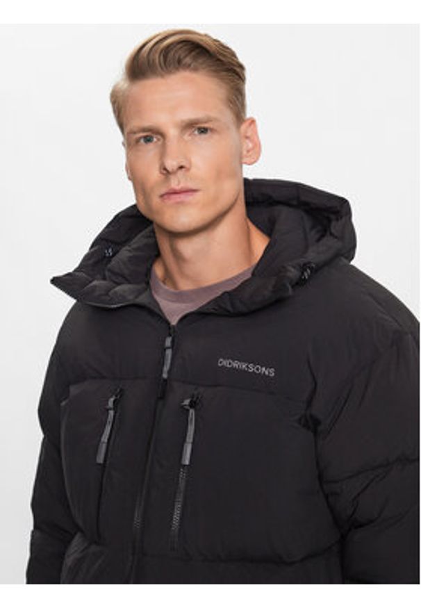 Didriksons Kurtka zimowa Hilmer 504240 Czarny Regular Fit. Kolor: czarny. Materiał: syntetyk. Sezon: zima