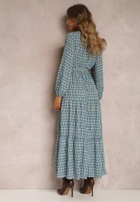 Renee - Miętowo-Niebieska Sukienka z Kopertowym Dekoltem i Falbaną na Dole Ive. Kolor: niebieski. Materiał: tkanina. Typ sukienki: kopertowe #2