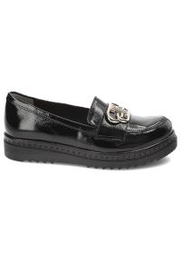 Czarne Półbuty Armodo Lakierowane Mokasyny Damskie. Okazja: na co dzień. Kolor: czarny. Materiał: lakier. Wzór: aplikacja. Styl: casual, elegancki