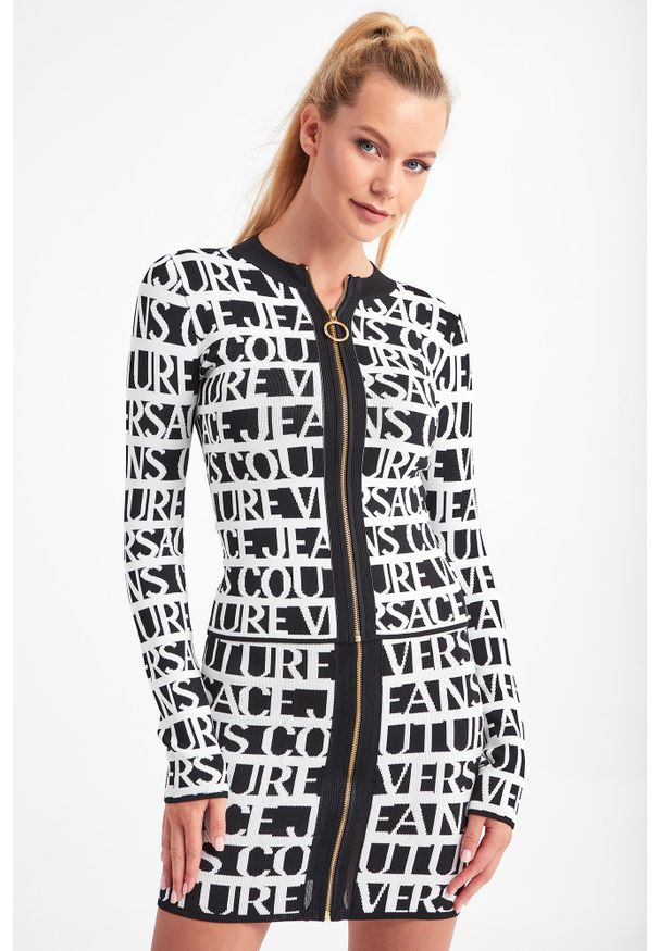Versace Jeans Couture - SWETER VERSACE JEANS COUTURE. Długość rękawa: długi rękaw. Długość: długie. Wzór: nadruk