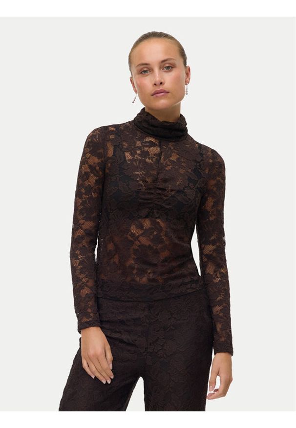 Vero Moda Bluzka Neline 10335562 Brązowy Slim Fit. Kolor: brązowy. Materiał: syntetyk