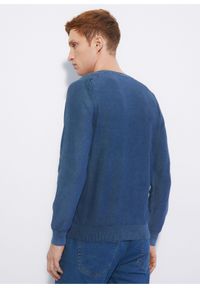 Ochnik - Niebieski sweter męski z guzikami. Kolor: niebieski. Materiał: bawełna