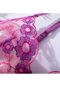 Intica - Zestaw bielizny trzyczęściowy z eleganckim wykończeniem Agnella. Kolor: fioletowy. Materiał: materiał #6