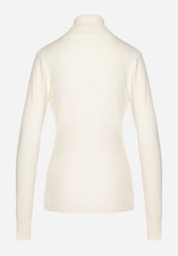 Born2be - Jasnobeżowy Golf Sweter z Wiskozą i Kaszmirem Zailaya. Okazja: na co dzień. Typ kołnierza: golf. Kolor: beżowy. Materiał: wiskoza, kaszmir. Styl: casual #6