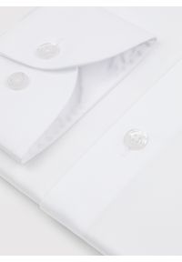 Pako Lorente - PAKO LORENTE – Biała koszula męska z kontrastowym wykończeniem. Kolor: biały. Materiał: bawełna. Długość rękawa: długi rękaw. Długość: długie. Wzór: gładki #3