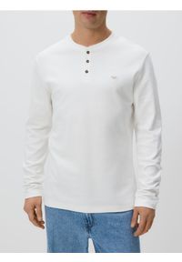 Reserved - Longsleeve slim fit - złamana biel. Materiał: bawełna. Długość rękawa: długi rękaw #1