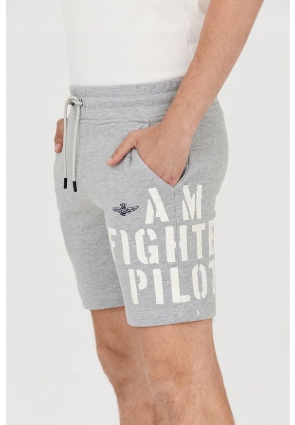 Aeronautica Militare - AERONAUTICA MILITARE Bermudy szare męskie, Rozmiar M. Kolor: szary. Materiał: bawełna, dresówka. Wzór: nadruk, haft