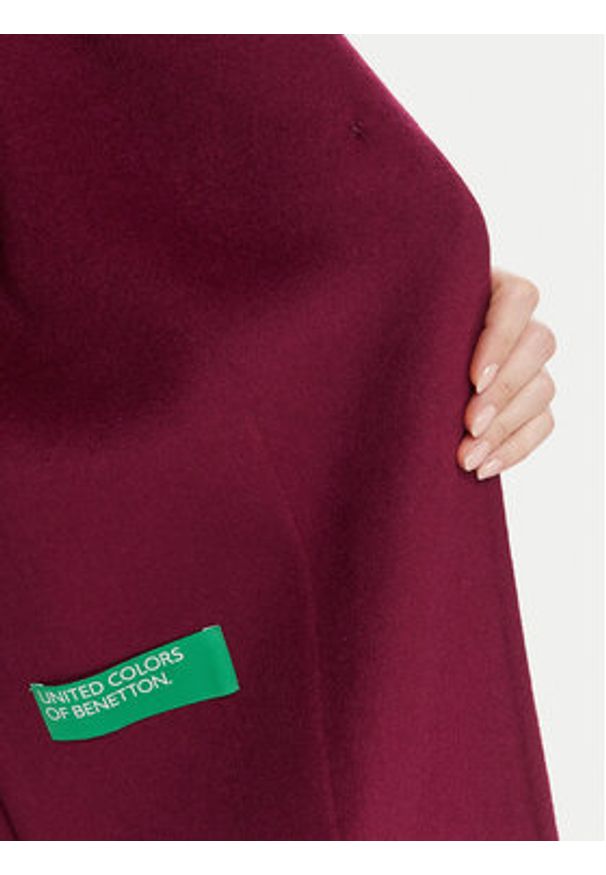 United Colors of Benetton - United Colors Of Benetton Płaszcz wełniany 28F7DN082 Fioletowy Regular Fit. Kolor: fioletowy. Materiał: wełna