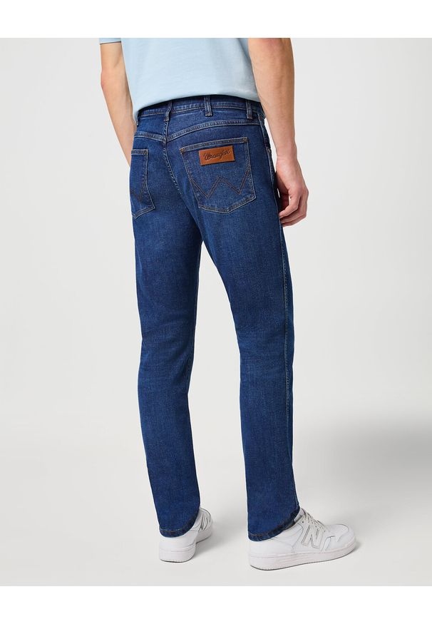 Wrangler - WRANGELR LARSTON MĘSKIE SPODNIE JEANSOWE JEANSY DŻINSY HARVEY 112352835 W18S017973