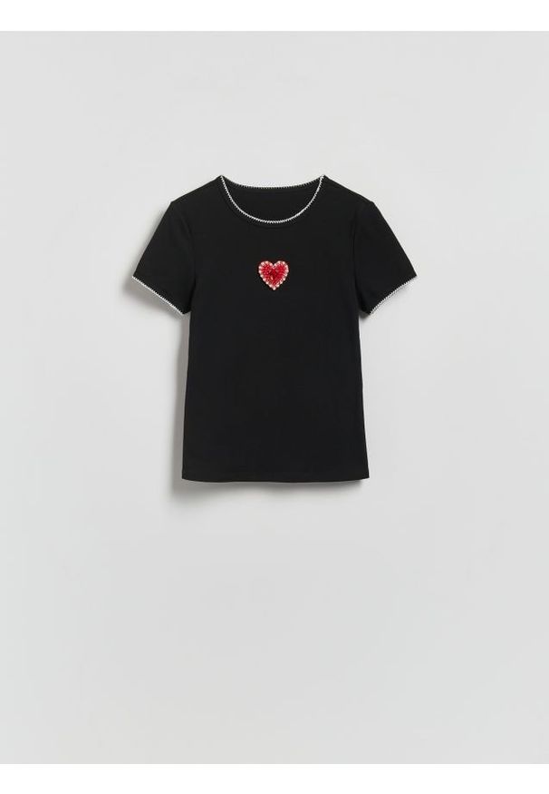 Reserved - T-shirt z aplikacją serce - czarny. Kolor: czarny. Materiał: bawełna, włókno. Wzór: aplikacja