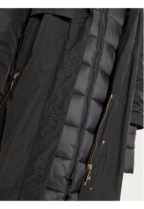 Liu Jo Sport Płaszcz przejściowy TF4126 T2600 Czarny Regular Fit. Kolor: czarny. Materiał: syntetyk. Styl: sportowy