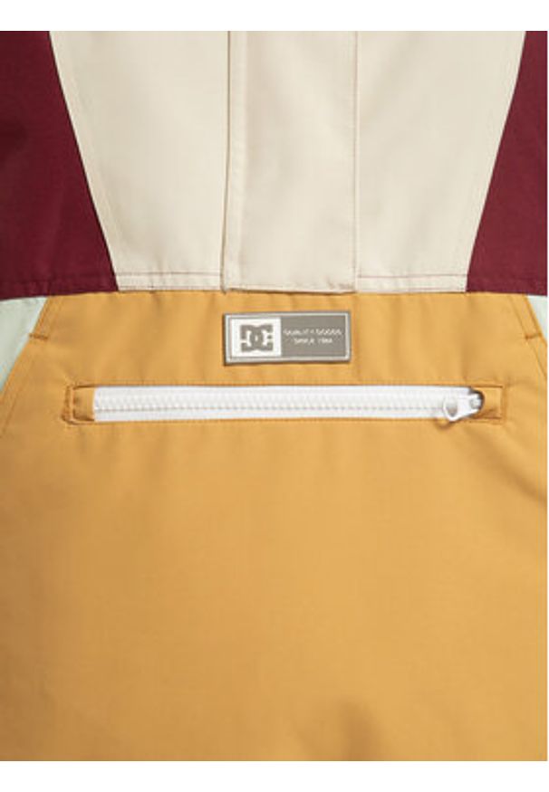 DC Shoes Kurtka anorak Chalet ADJTJ03053 Beżowy Regular Fit. Kolor: beżowy. Materiał: syntetyk