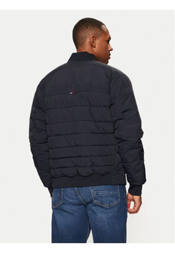 TOMMY HILFIGER - Tommy Hilfiger Kurtka bomber MW0MW37640 Granatowy Regular Fit. Kolor: niebieski. Materiał: syntetyk