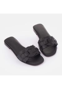 Marco Shoes Klapki Avilla czarne. Kolor: czarny. Materiał: skóra. Styl: klasyczny, elegancki #3