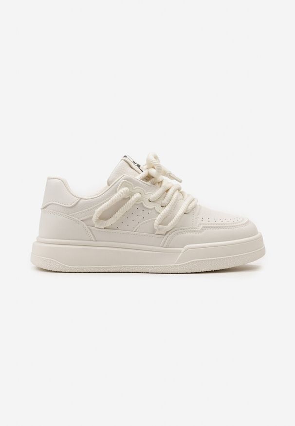 Born2be - Beżowe Sneakersy z Ozdobnym Sznurowaniem i Naszywką z Pandą Velwisa. Kolor: beżowy. Wzór: aplikacja