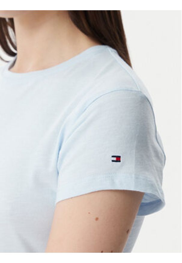 TOMMY HILFIGER - Tommy Hilfiger T-Shirt WW0WW48702 Niebieski jasny Slim Fit. Kolor: niebieski. Materiał: bawełna