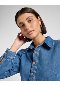 Lee - DAMSKA SUKIENKA JEANSOWA LEE LONG SLEEVE DRESS FINE BLUE 112370996. Materiał: jeans. Długość rękawa: długi rękaw #4