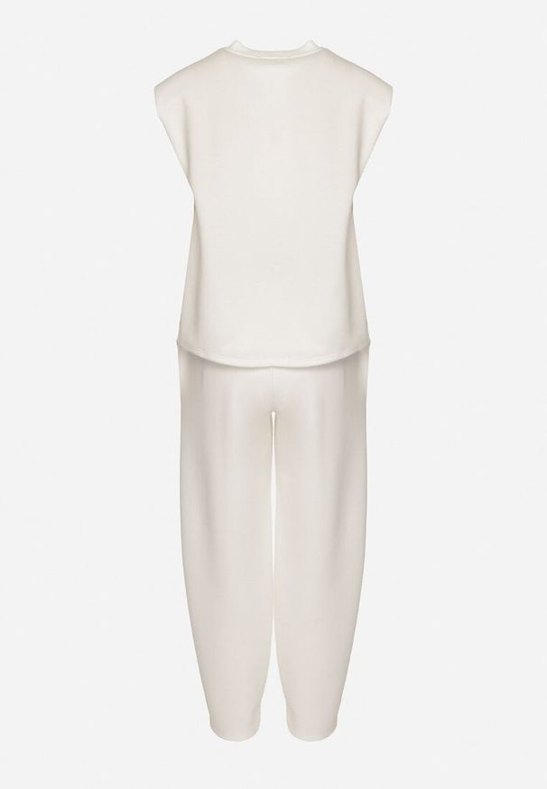 Born2be - Biały Komplet Dresowy z Wiskozą Bluzka Bez Rękawów i Spodnie z Gumką w Talii Nitadora. Kolor: biały. Materiał: wiskoza, dresówka. Sport: turystyka piesza