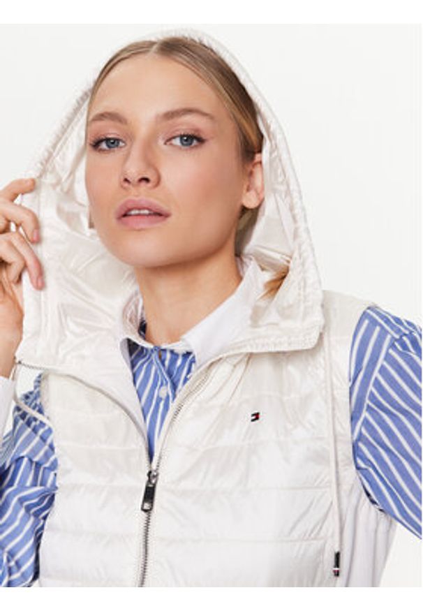 TOMMY HILFIGER - Tommy Hilfiger Bezrękawnik WW0WW38071 Écru Regular Fit. Materiał: syntetyk. Długość rękawa: bez rękawów