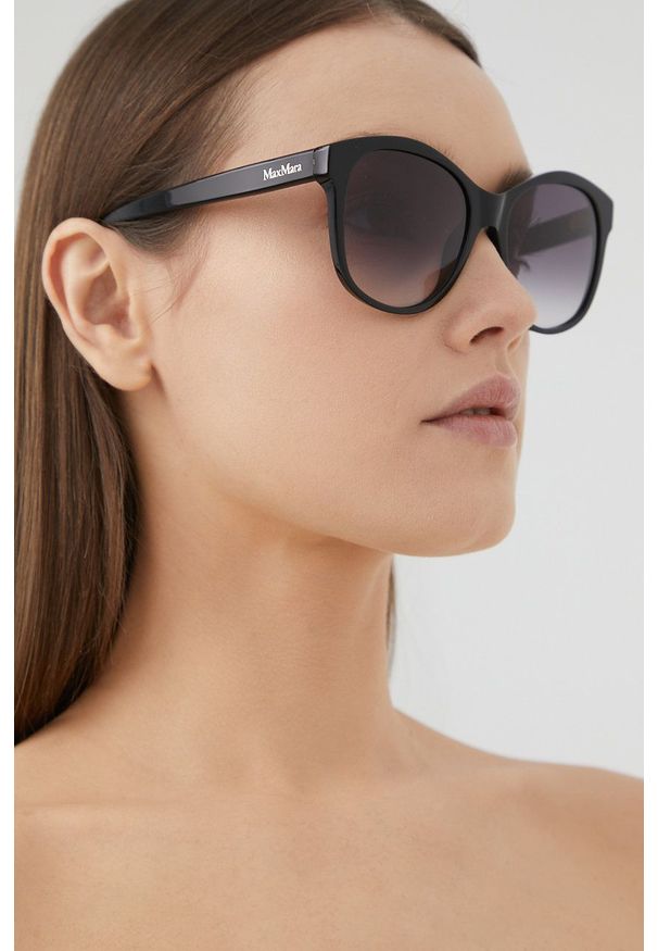 Max Mara okulary przeciwsłoneczne damskie kolor czarny. Kolor: czarny