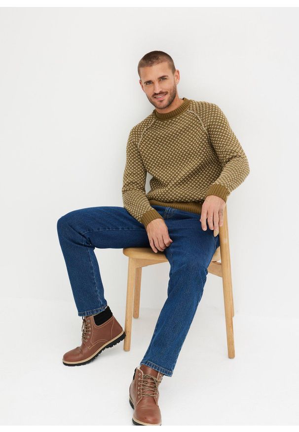 bonprix - Dżinsy ze stretchem classic fit, straight. Stan: podwyższony. Kolor: niebieski. Styl: klasyczny