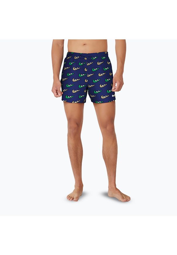 Szorty kąpielowe męskie Nike Multi Print 5" Volley. Kolor: niebieski. Wzór: nadruk
